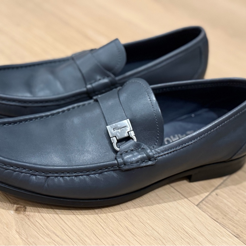 ferragamo loafers gray leather size 7.5